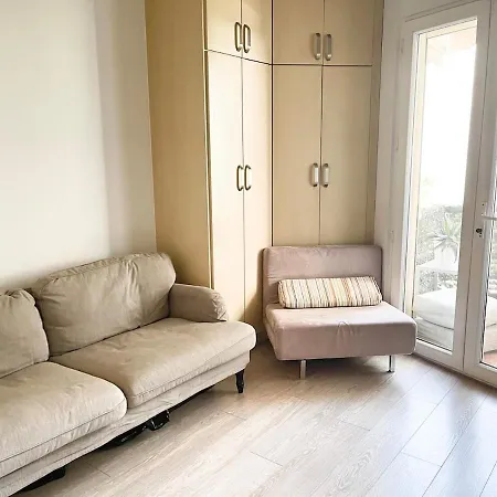 Capital アパート ティラナ